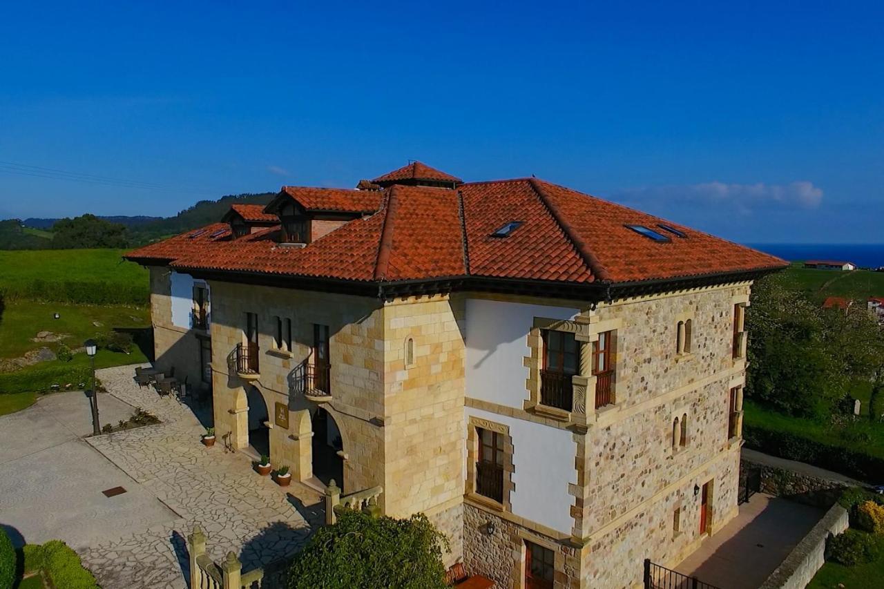Hotel Valle De Arco Prellezo Exterior photo