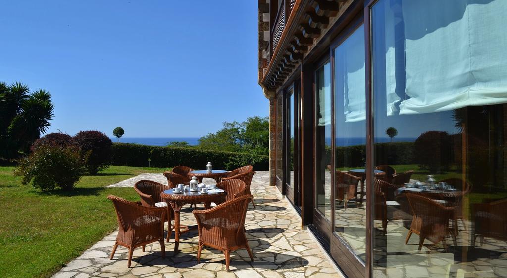 Hotel Valle De Arco Prellezo Exterior photo